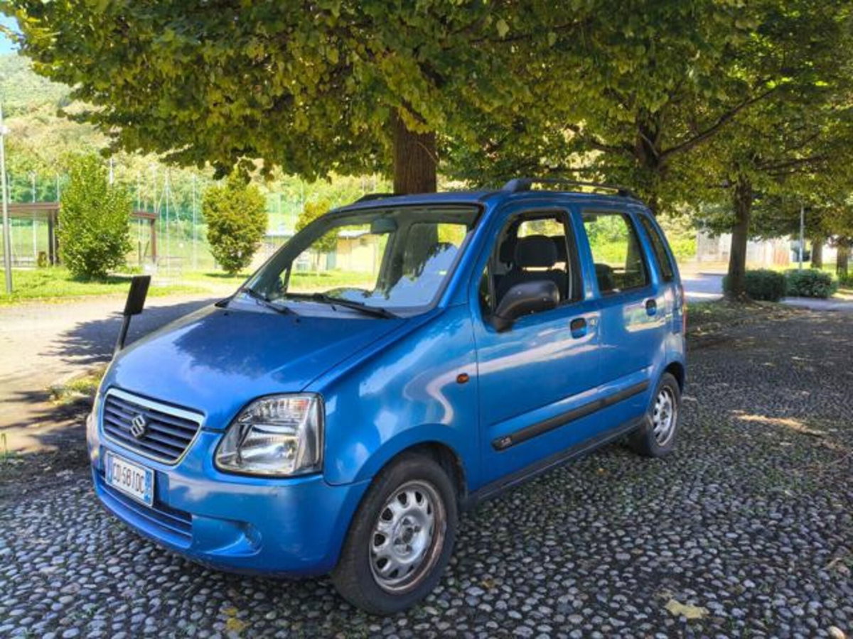 Suzuki Wagon R+ 16V cat 4x4 GL (2)