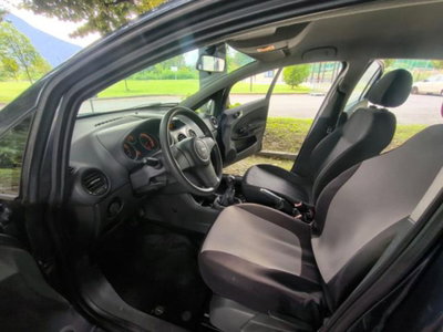 Opel Corsa 1.2 5 porte Club (20)