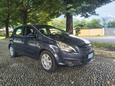 Opel Corsa 1.2 5 porte Club (4)