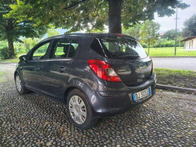 Opel Corsa 1.2 5 porte Club (6)