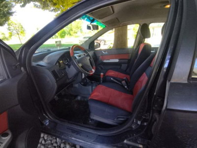 Hyundai Getz 12V 5p. GL (9)