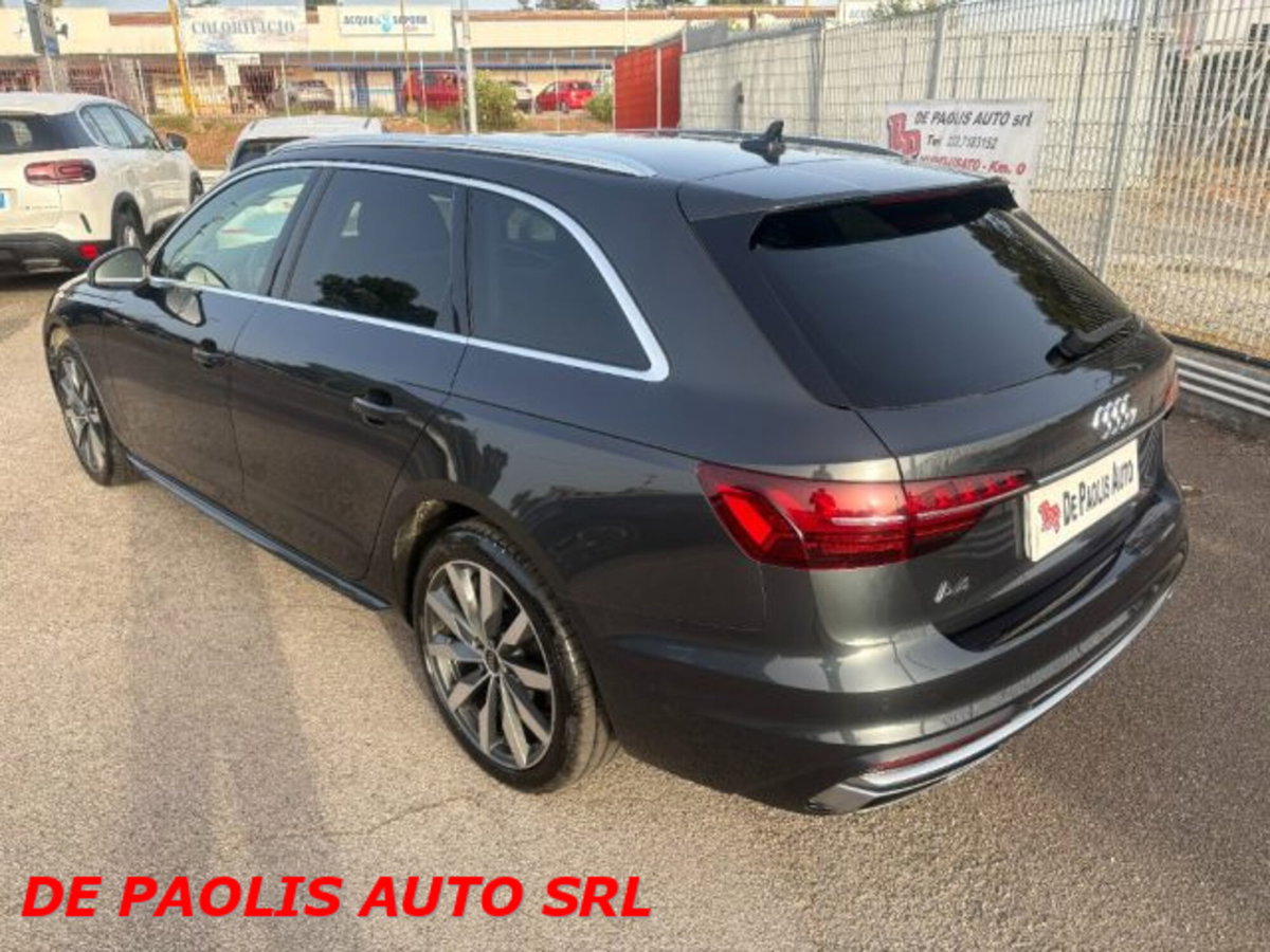 Audi A4 Avant 35 TDI/163 CV S tronic Business Advanced (4)