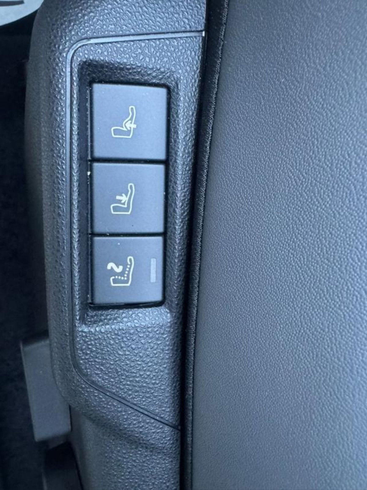 Alfa Romeo Junior 1.2 ibrida Sport Speciale 145cv edct6 (16)