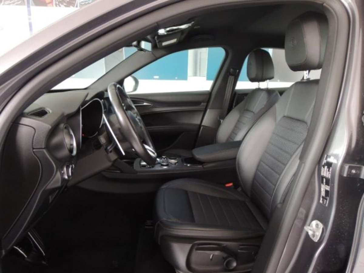 Alfa Romeo Stelvio Stelvio 2.2 Turbodiesel 160 CV AT8 RWD Sprint (7)