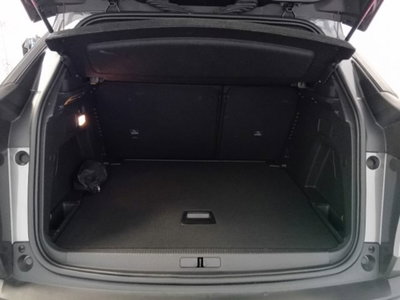 Peugeot 3008 BlueHDi 130 S&S EAT8 Active Pack (6)