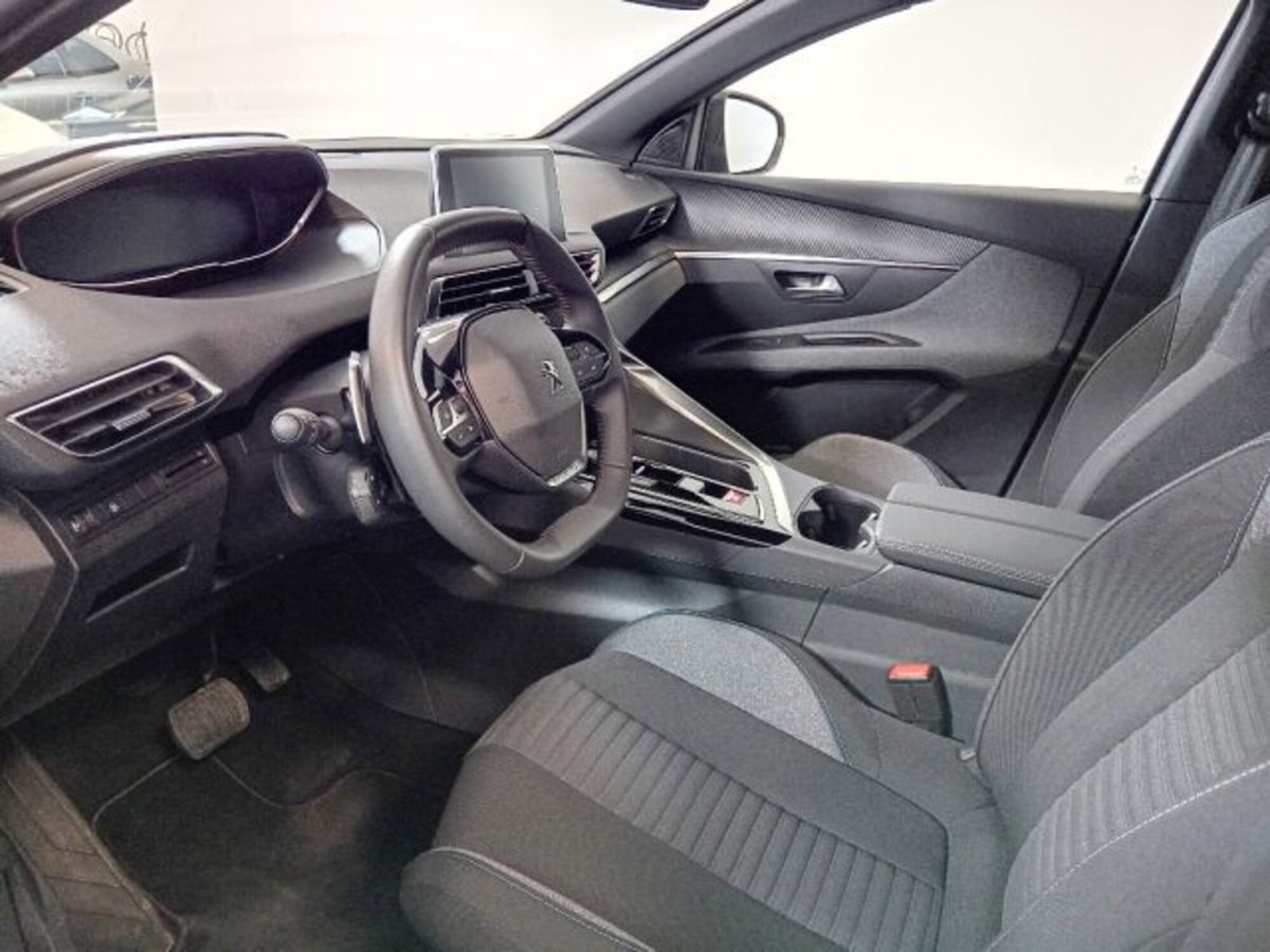 Peugeot 3008 BlueHDi 130 S&S EAT8 Active Pack (9)