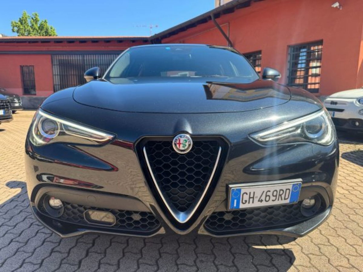 Alfa Romeo Stelvio Stelvio 2.2 Turbodiesel 160 CV AT8 RWD Rosso Edizione (2)