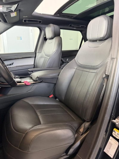 Land Rover Range Rover Sport 3.0D l6 249 CV HSE Dynamic Stealth (12)