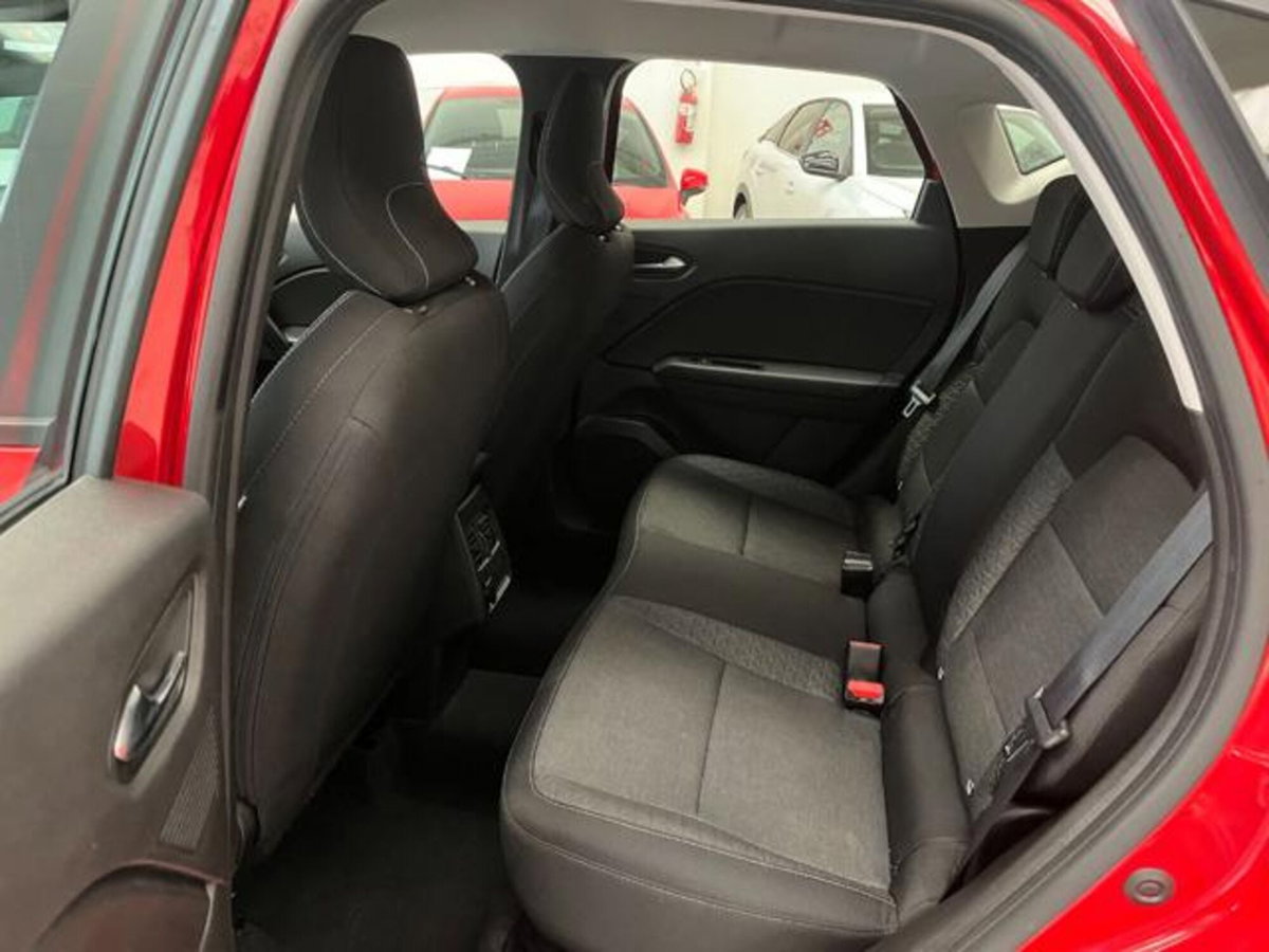 Renault Captur TCe 90 CV Equilibre (10)