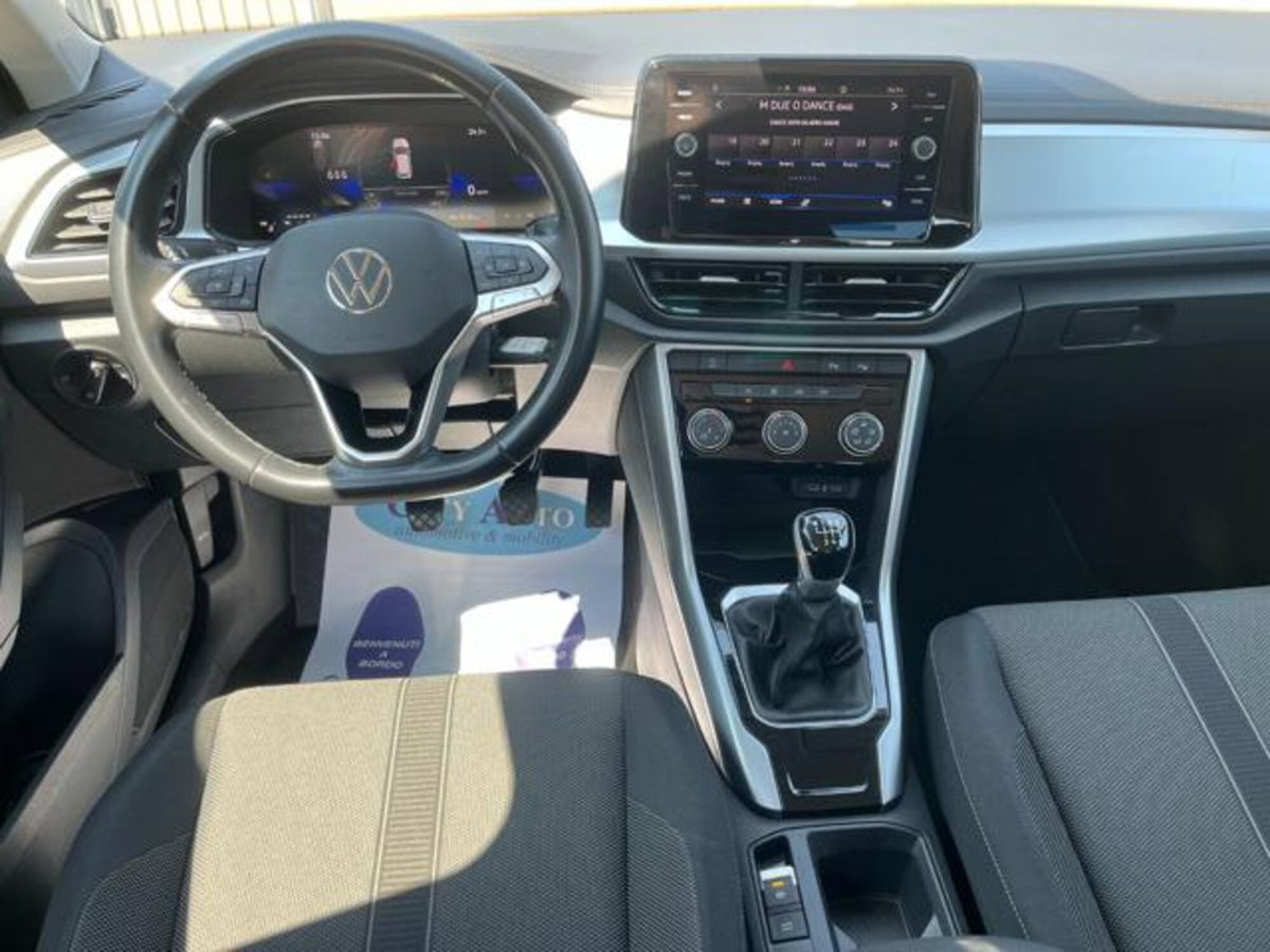 Volkswagen T-Roc 1.0 TSI Life (13)