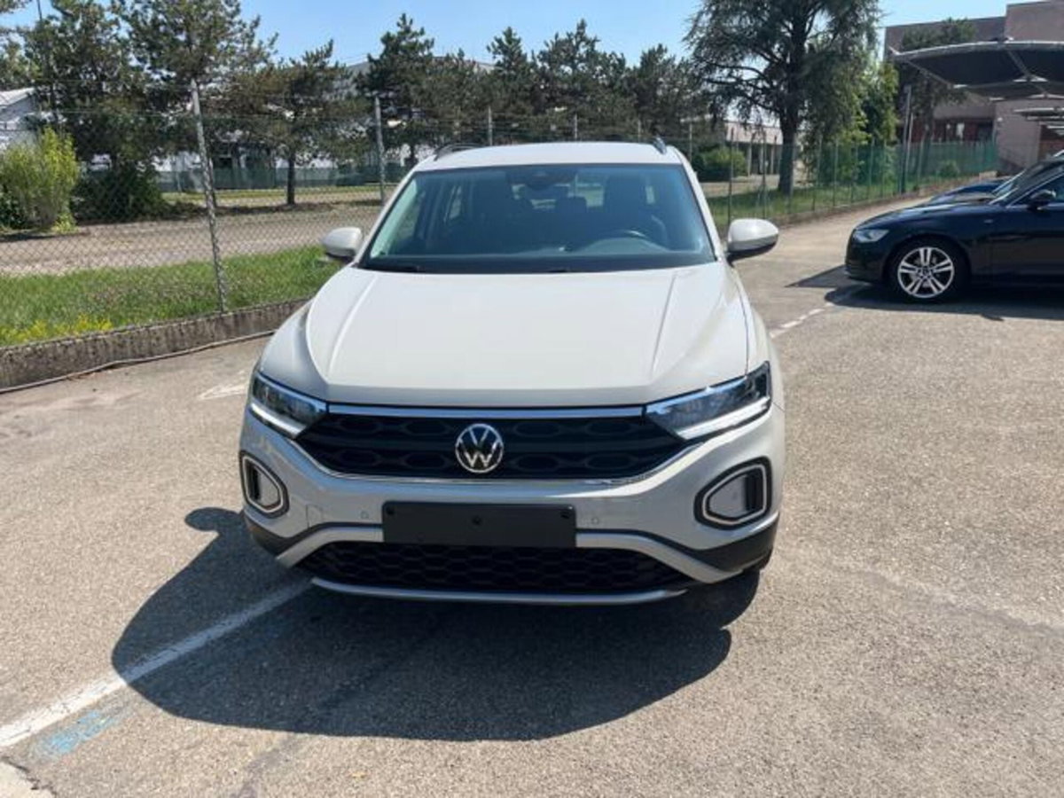 Volkswagen T-Roc 1.0 TSI Life (4)