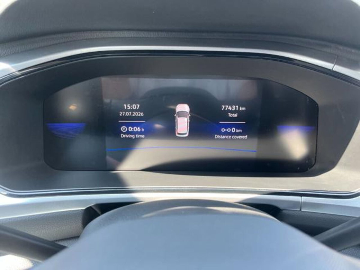 Volkswagen T-Roc 1.0 TSI Life (6)