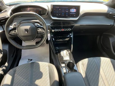 Peugeot 2008 1.2 hybrid Allure 145cv e-dcs6 (11)