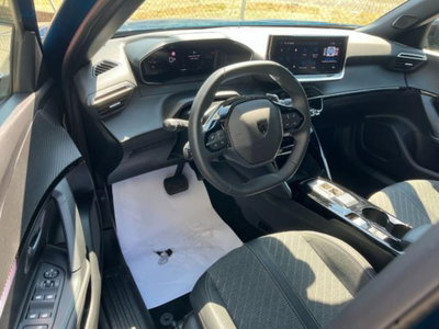 Peugeot 2008 1.2 hybrid Allure 145cv e-dcs6 (8)