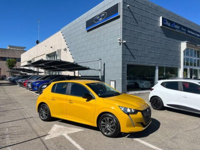 Peugeot 208 1.2 puretech Active s&s 75cv usata