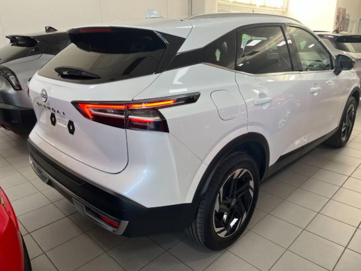 Nissan Qashqai 1.3 mhev N-Connecta 4wd 158cv xtronic (10)