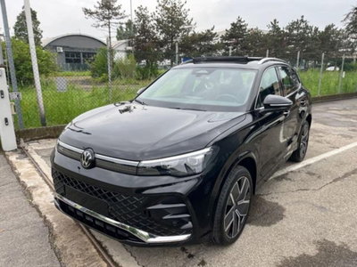 Volkswagen Tiguan 2.0 tdi R-Line 4motion 193cv dsg (2)