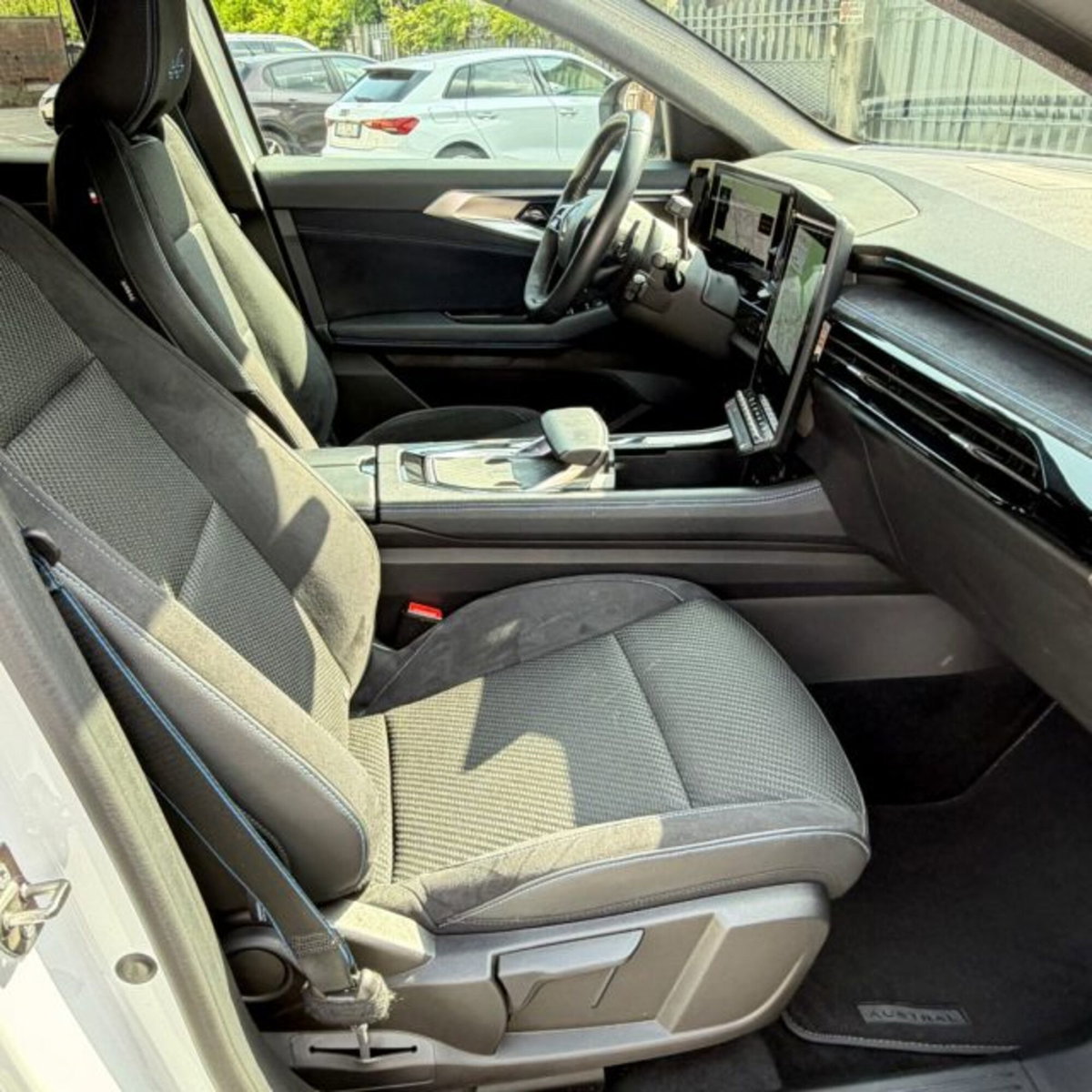 Renault Austral Hybrid Advanced 130 Equilibre (9)
