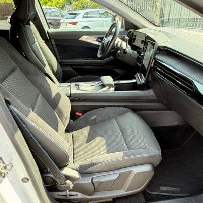 Renault Austral Hybrid Advanced 130 Equilibre (9)