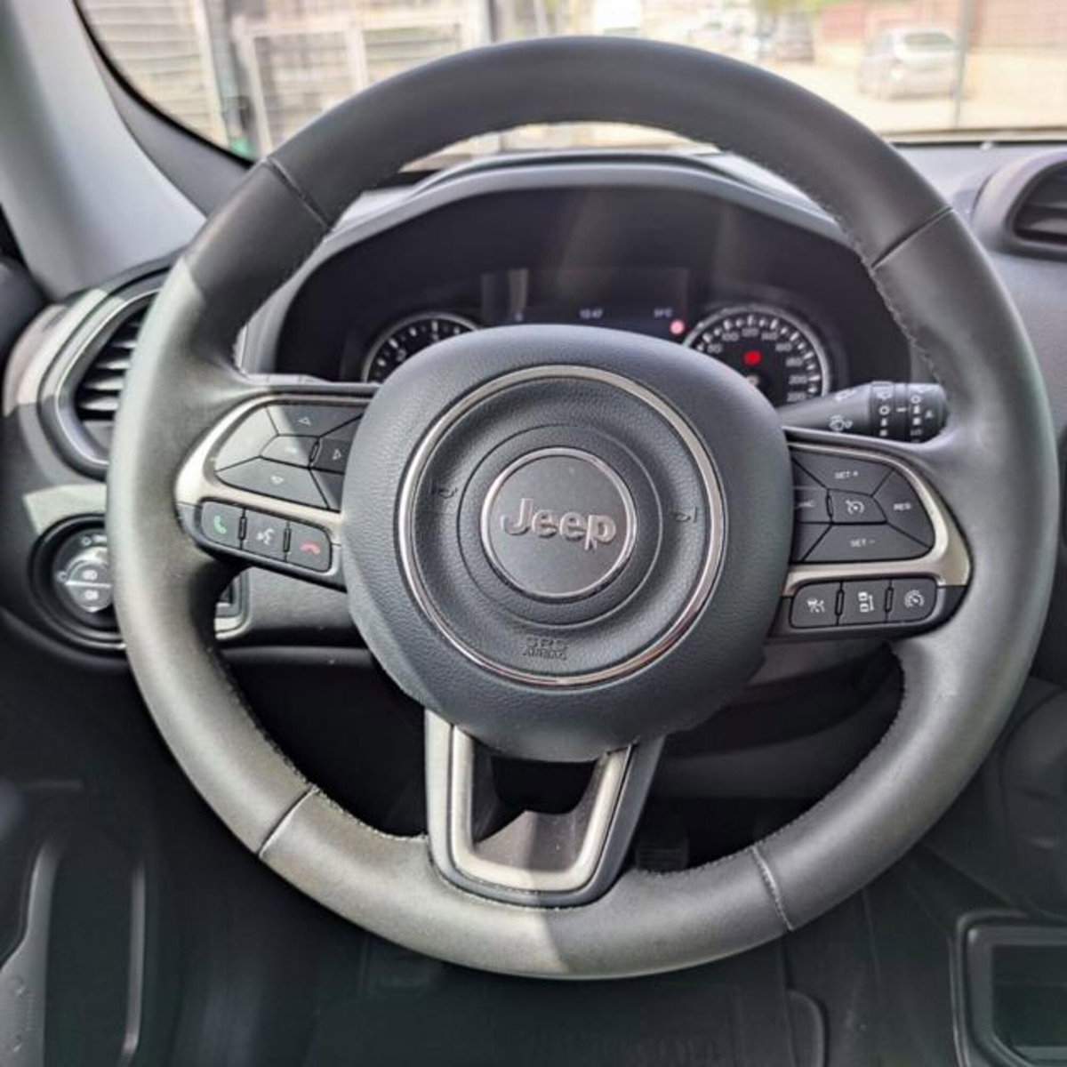 Jeep Renegade 1.6 Mjt 130 CV Limited (11)