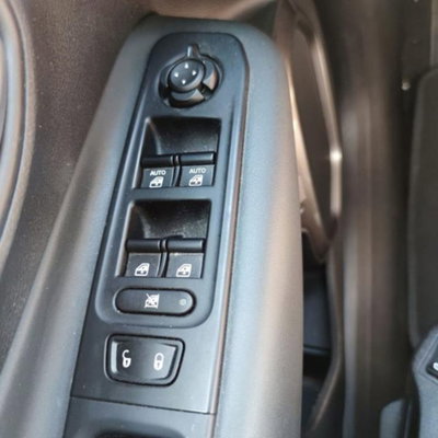Jeep Renegade 1.6 Mjt 130 CV Limited (14)
