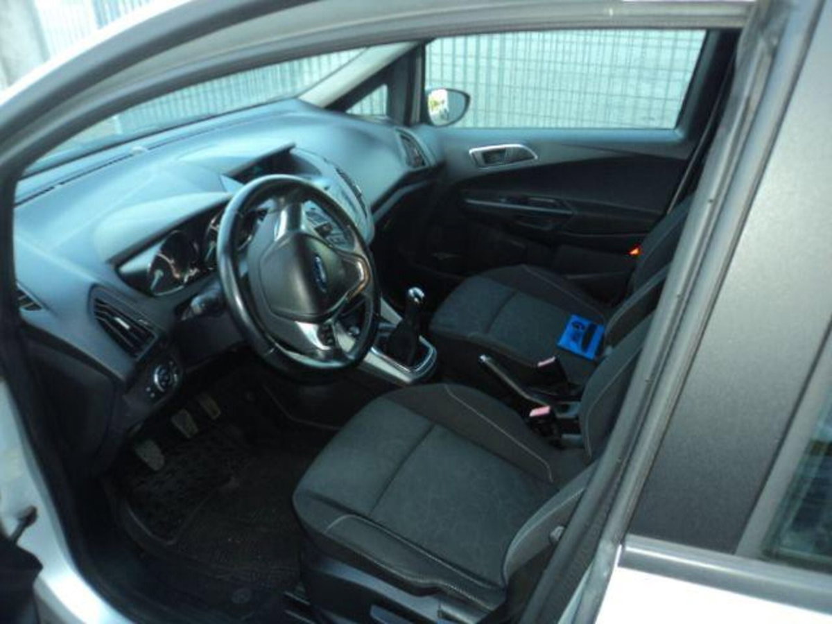Ford B-Max B-Max 1.5 TDCi 75 CV (5)
