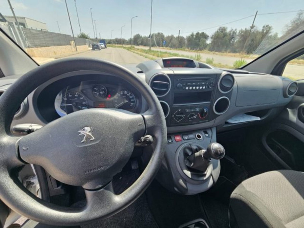 Peugeot Partner Mix BlueHDi 75 Access (14)
