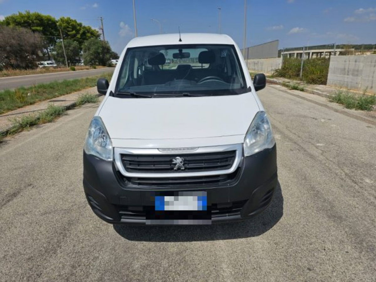 Peugeot Partner Mix BlueHDi 75 Access (2)