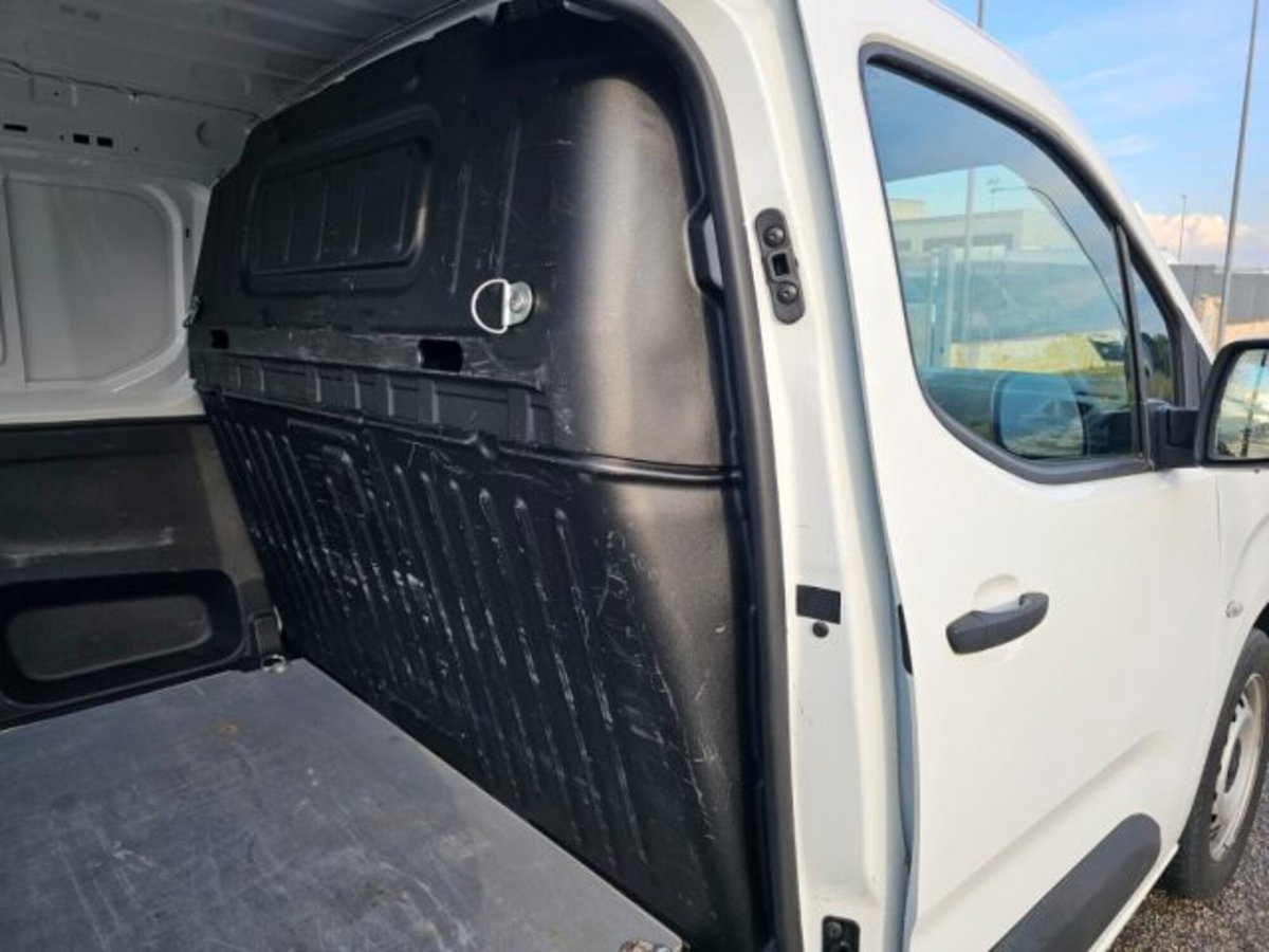 Peugeot Partner Furgone BlueHDi 100 PC Furgone Premium (7)