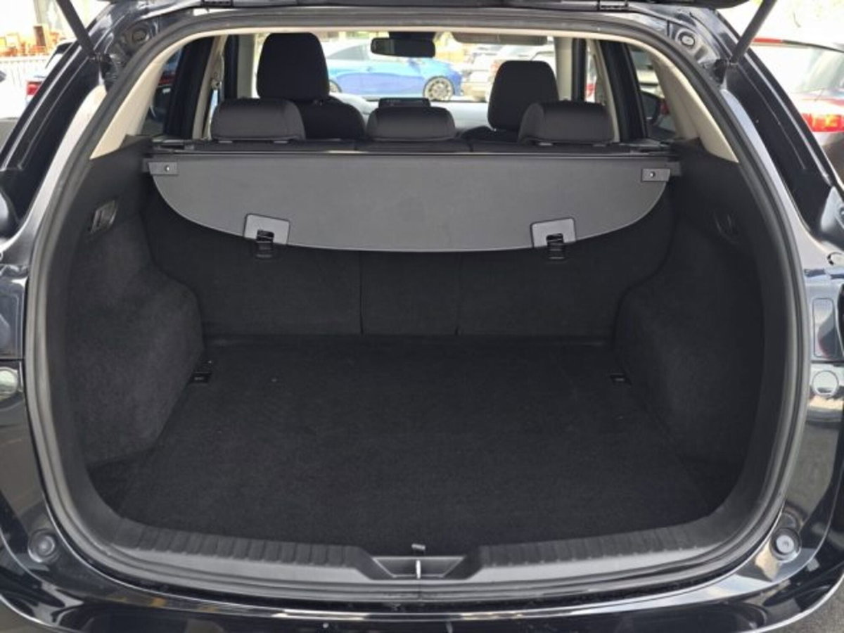 Mazda CX-5 2.2L Skyactiv-D 150CV 4WD Exceed (17)