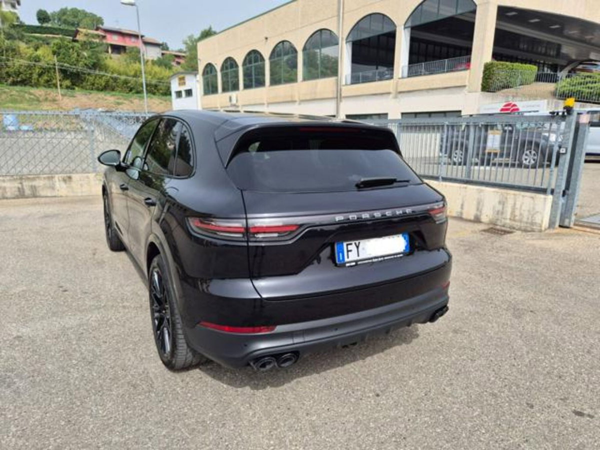 Porsche Cayenne 3.0 V6 (8)