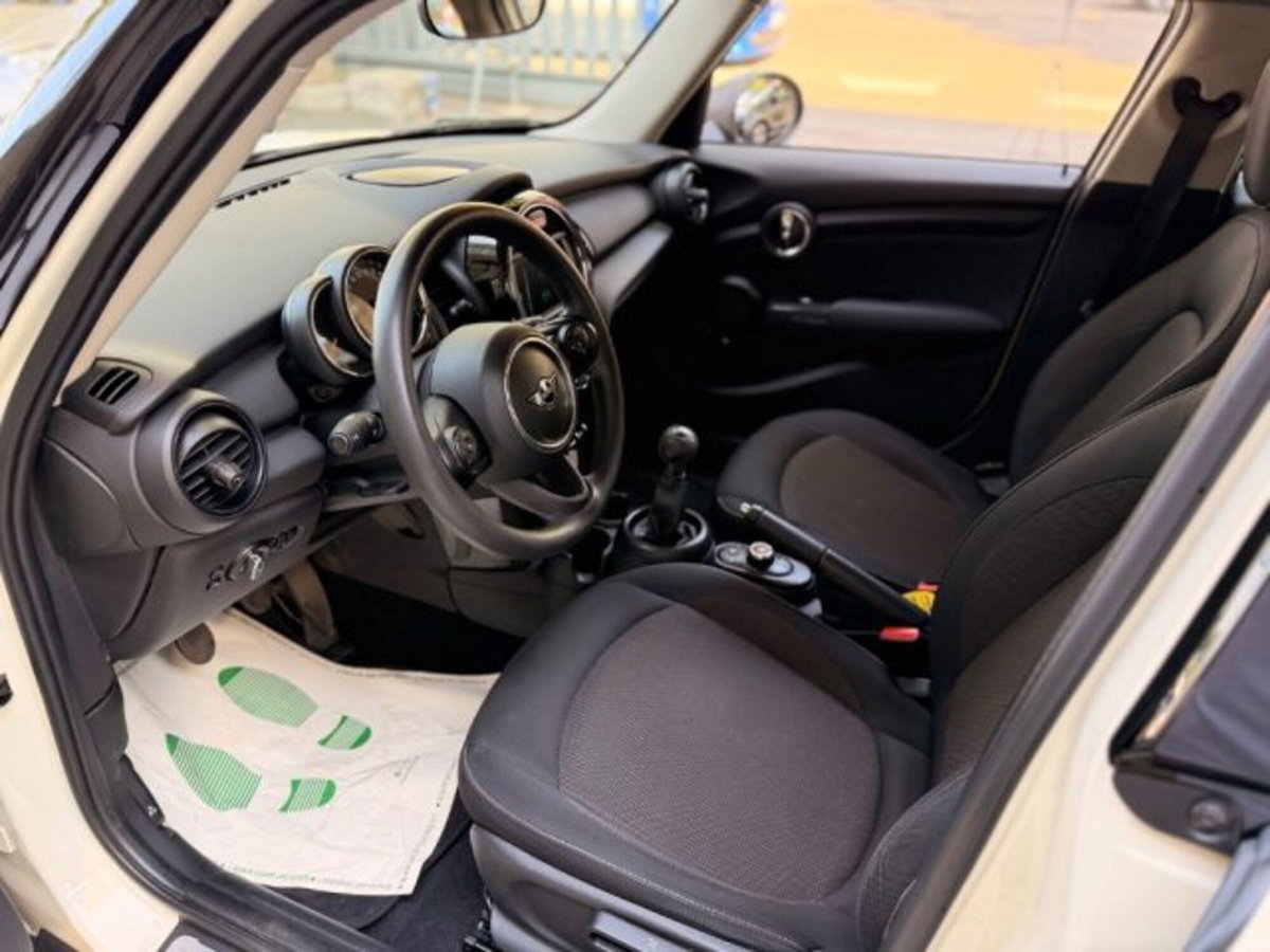 MINI Mini 1.5 One 75 CV 5 porte (9)