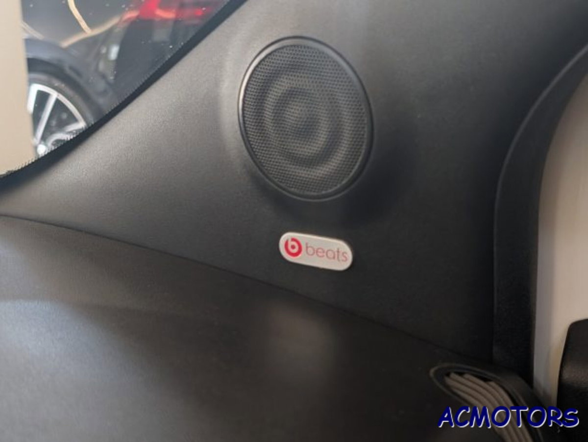 Abarth 595 Cabrio 595 C 1.4 Turbo T-Jet 180 CV Competizione (15)