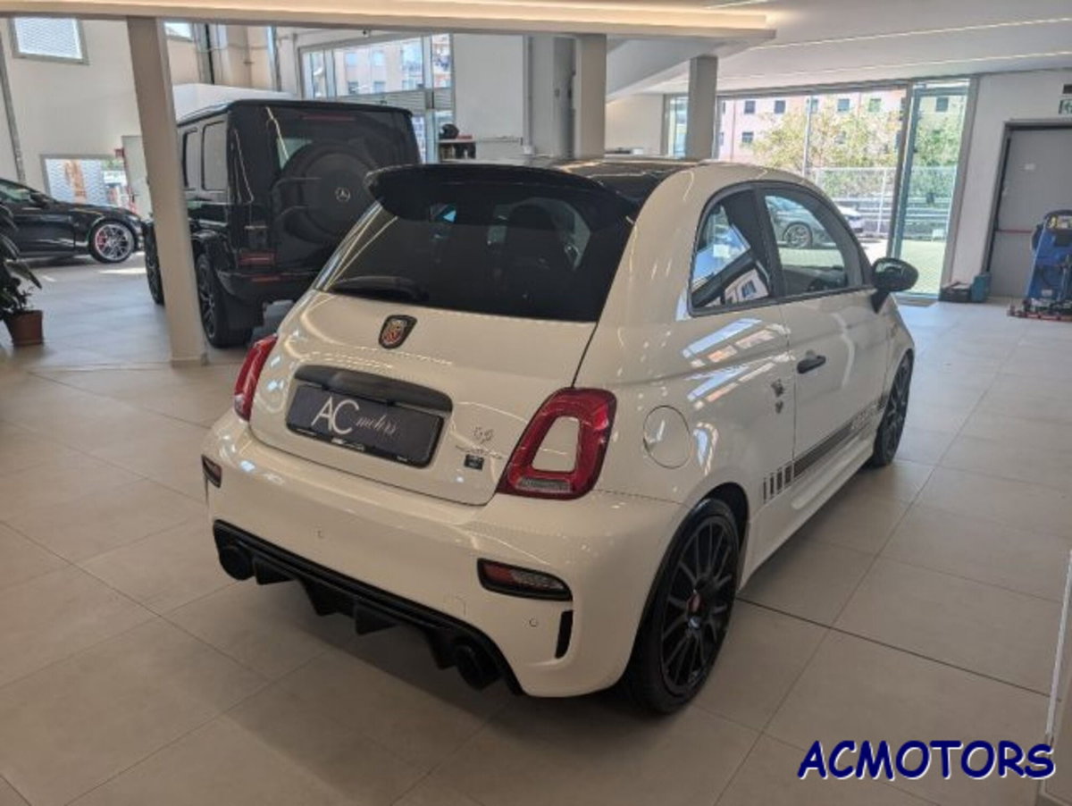 Abarth 595 Cabrio 595 C 1.4 Turbo T-Jet 180 CV Competizione (6)