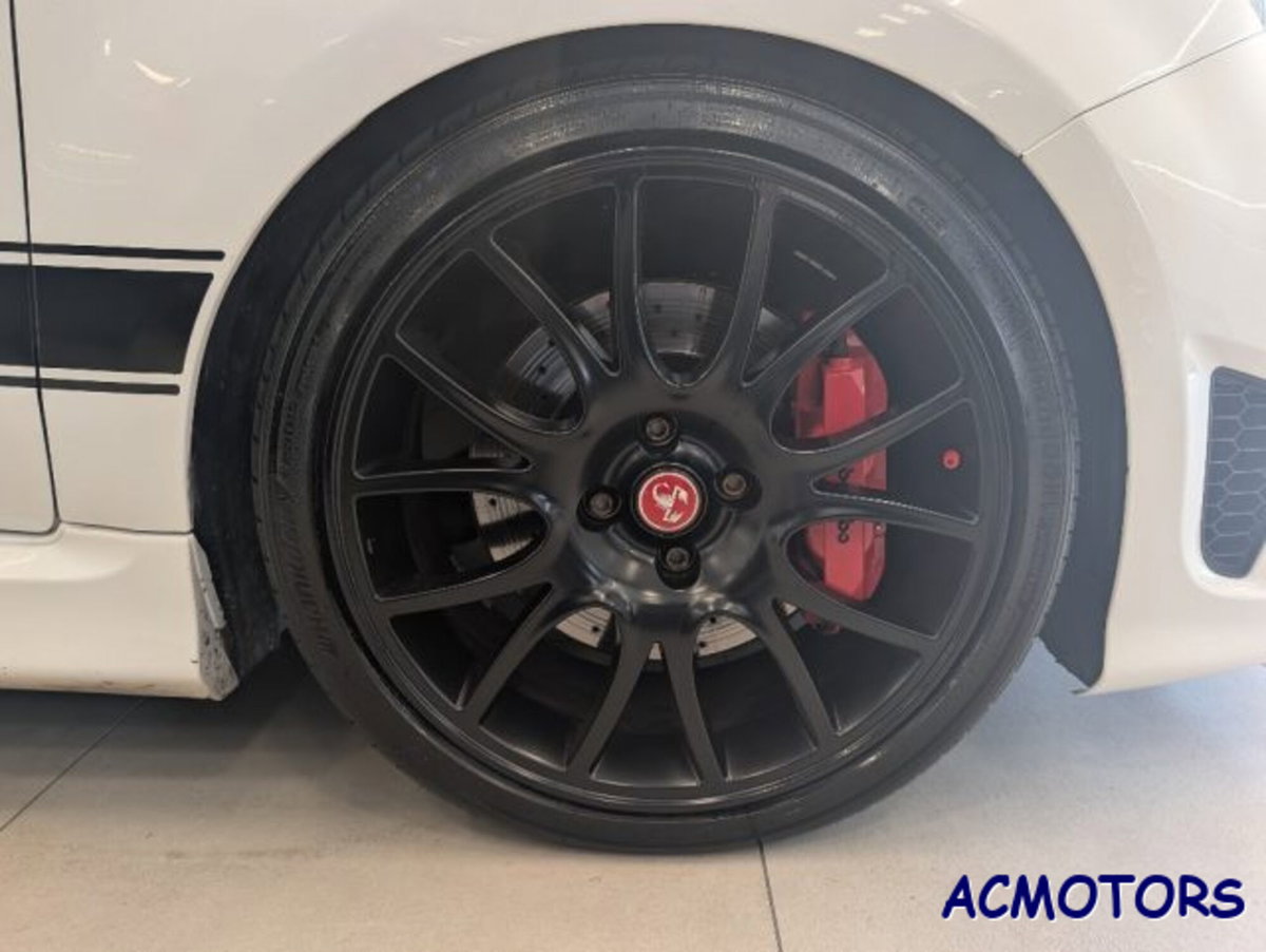 Abarth 595 Cabrio 595 C 1.4 Turbo T-Jet 180 CV Competizione (9)