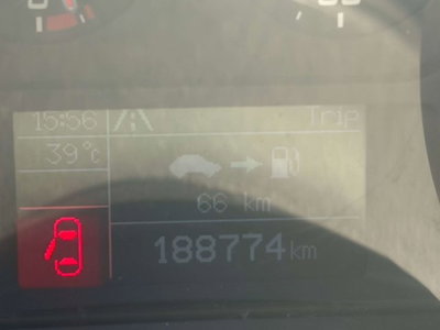 Alfa Romeo Giulietta 1.6 JTDm Giulietta 120cv (13)