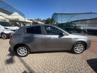 Alfa Romeo Giulietta 1.6 JTDm Giulietta 120cv (4)