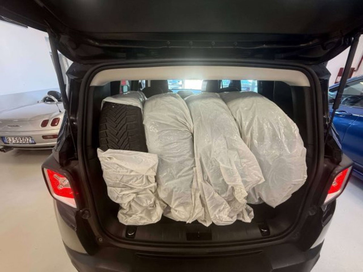 Jeep Renegade 1.6 Mjt 120 CV Limited (3)