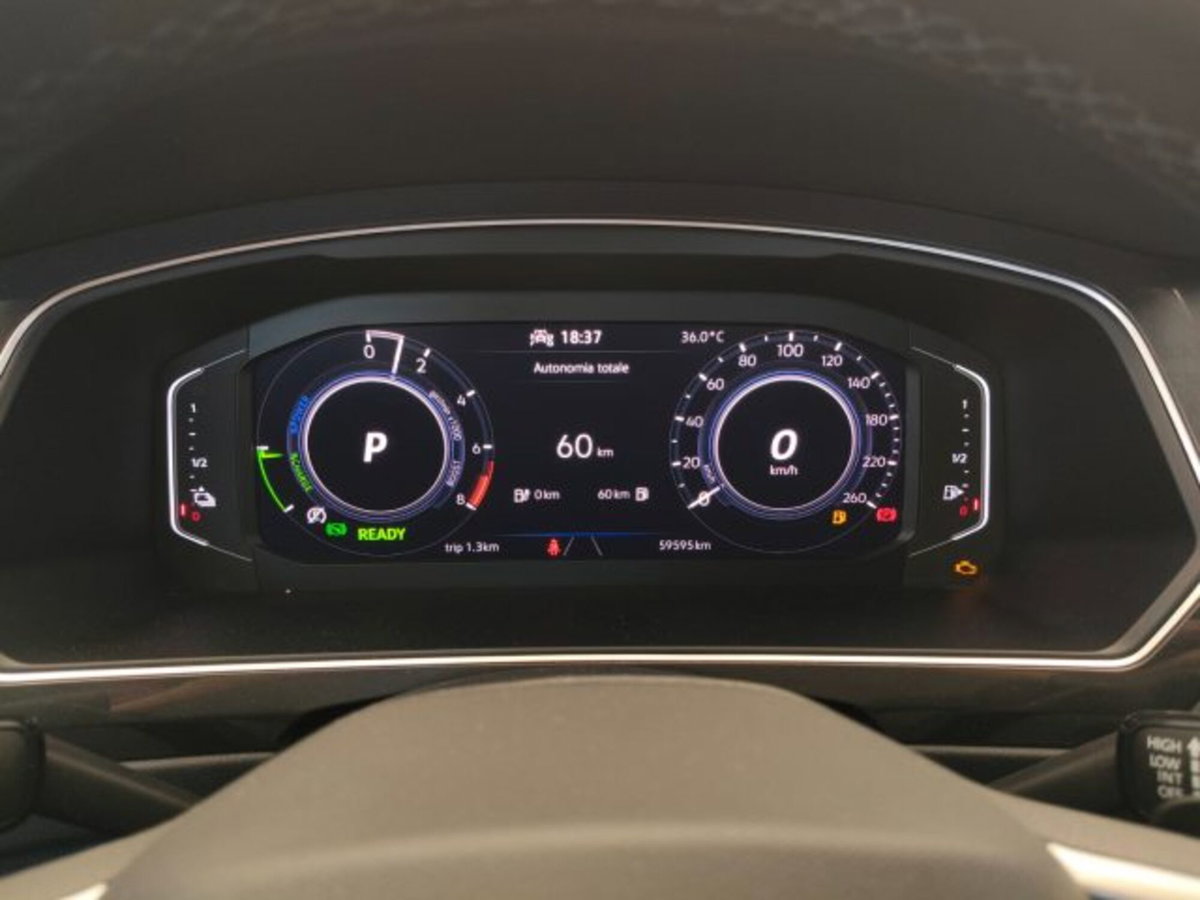Volkswagen Tiguan 1.4 TSI eHYBRID DSG Life (14)