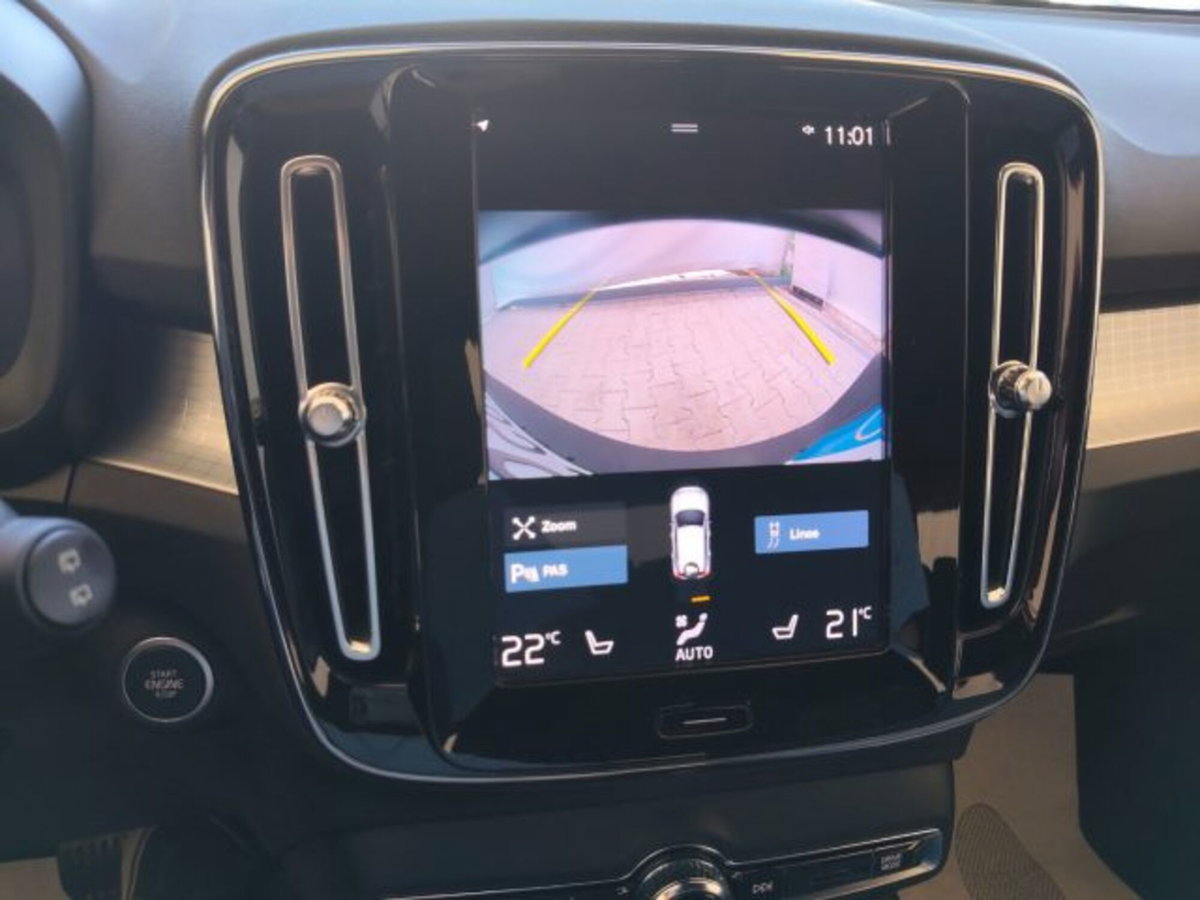 Volvo XC40 T4 Recharge Plug-in Hybrid automatico Plus Bright N1 (11)