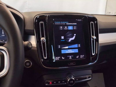 Volvo XC40 T4 Recharge Plug-in Hybrid automatico Plus Bright N1 (12)