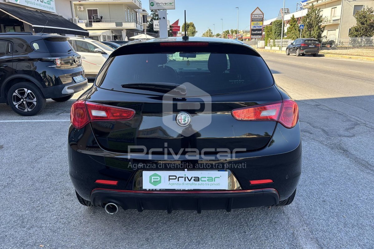 Alfa Romeo Giulietta 1.6 JTDm Ti 120cv (5)