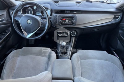 Alfa Romeo Giulietta 1.6 JTDm-2 Exclusive (10)