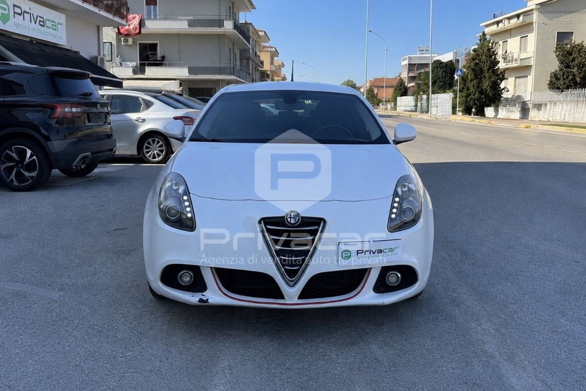 Alfa Romeo Giulietta 1.6 JTDm-2 Exclusive (2)