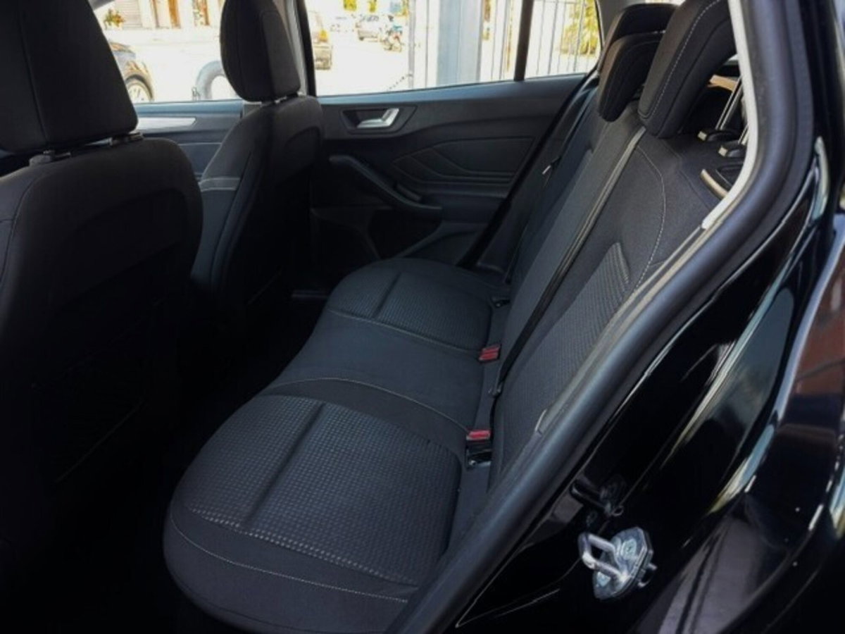 Ford Focus Station Wagon 1.5 EcoBlue 120 CV automatico SW Business Co-Pilot (12)