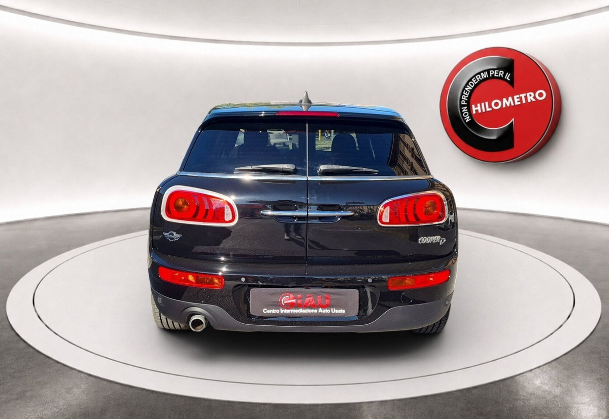MINI Mini Clubman 2.0 Cooper D Untold Clubman (8)