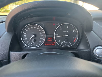 BMW X1 xDrive20d Futura (16)