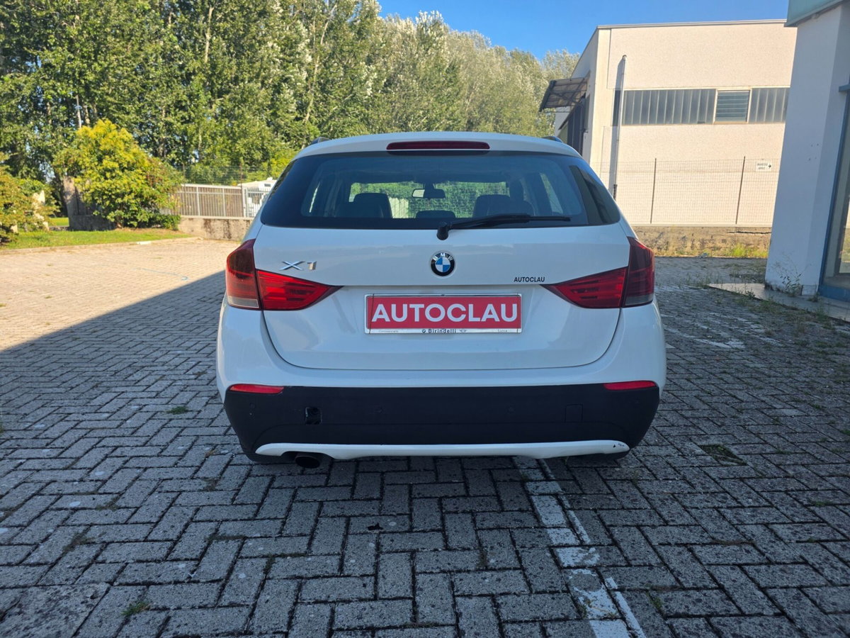 BMW X1 xDrive20d Futura (8)