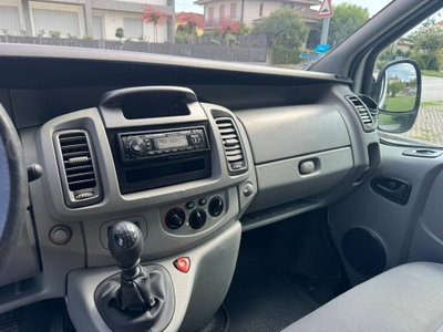 Opel Vivaro Furgone 27 2.0 CDTI 120CV PC-TN Combi 9 posti (14)
