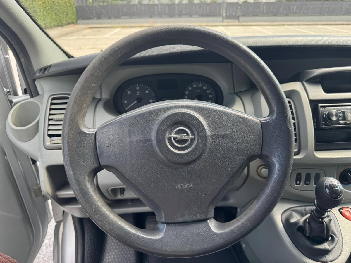 Opel Vivaro Furgone 27 2.0 CDTI 120CV PC-TN Combi 9 posti (16)